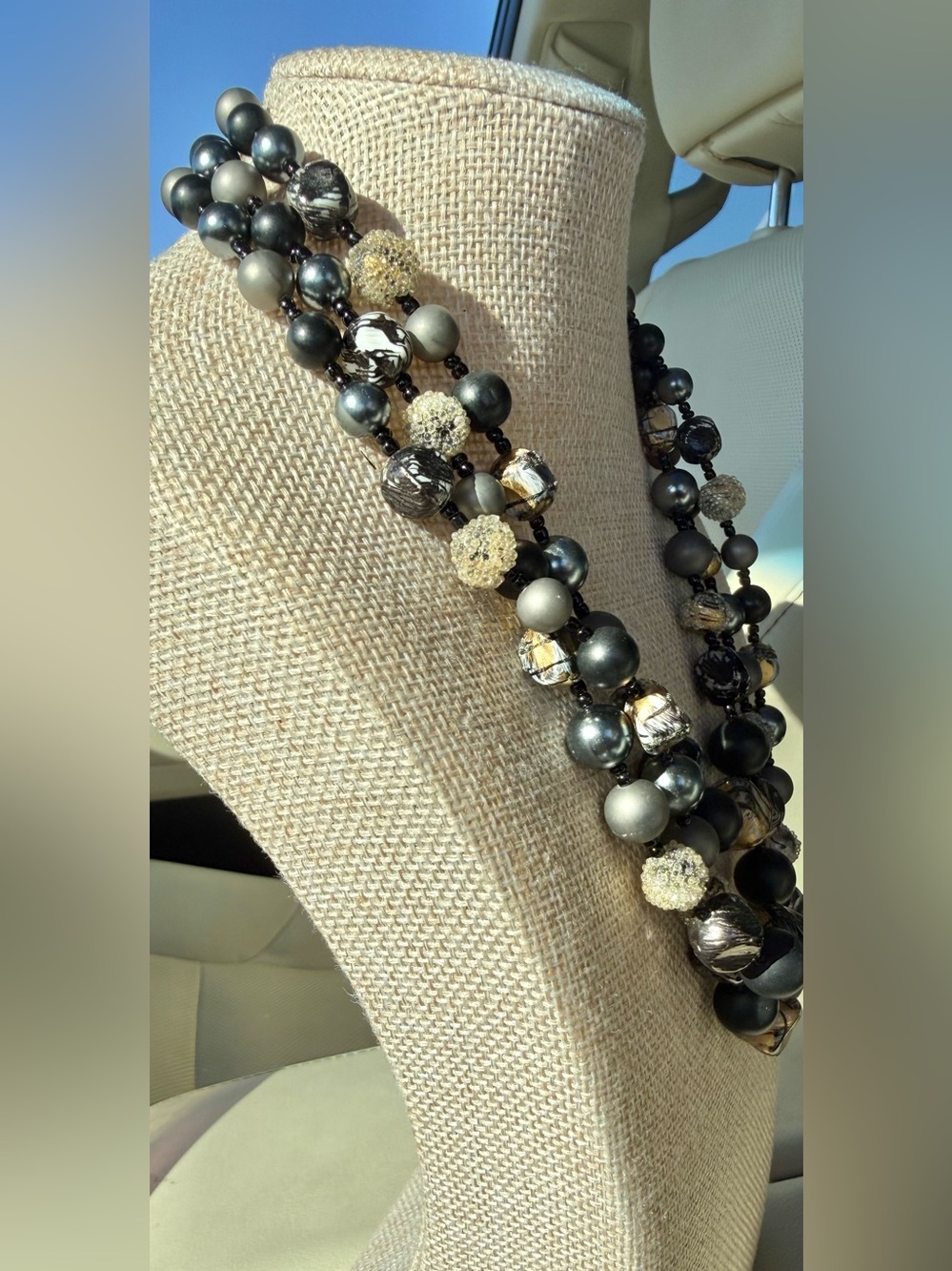 Japan Multi-Strand Black Gold Tone textured Beaded Vintage Statement Necklace - Picture 3 of 11